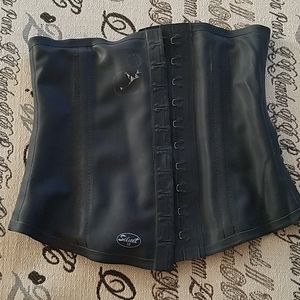Medium waist trainer Cardi B 13in long torso